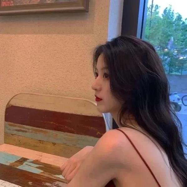 女独臂刀